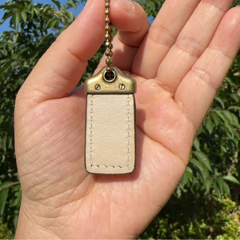 Coach 1941 Small Hangtag 1 3/4" x 3/4" - Picture 2 of 6
